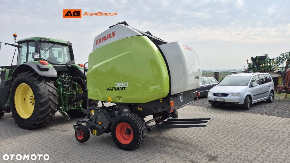Claas VARIANT 380RF 2012R - 5