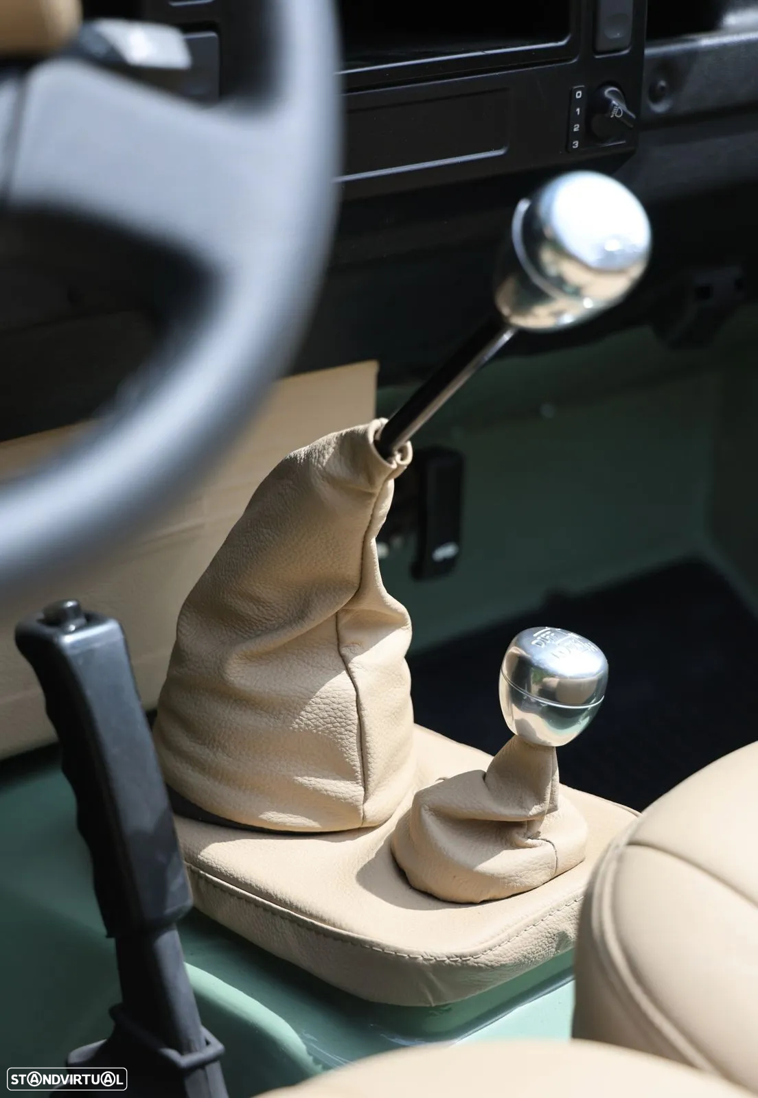 Land Rover Defender 90 2.5 Td5 Soft Top - 11