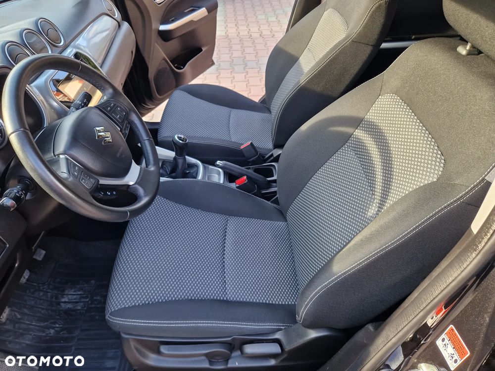 Suzuki Vitara 1.6 Premium 2WD - 18