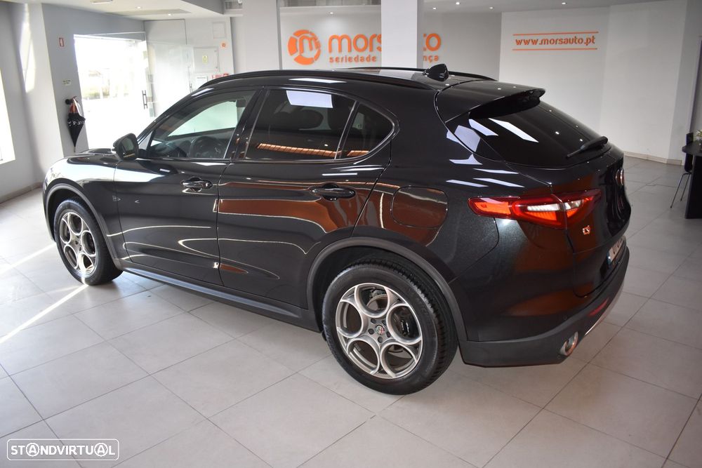 Alfa Romeo Stelvio 2.2 D Super AT8 Q4 - 8