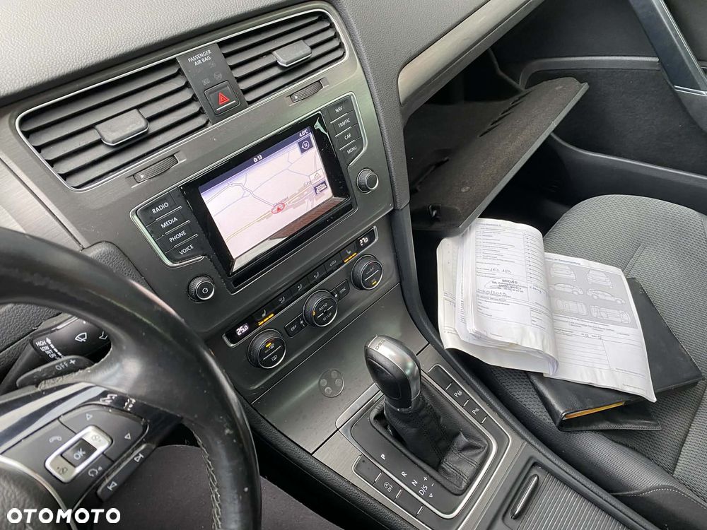 Volkswagen Golf 1.6 TDI BlueMotion Technology DSG Comfortline - 17