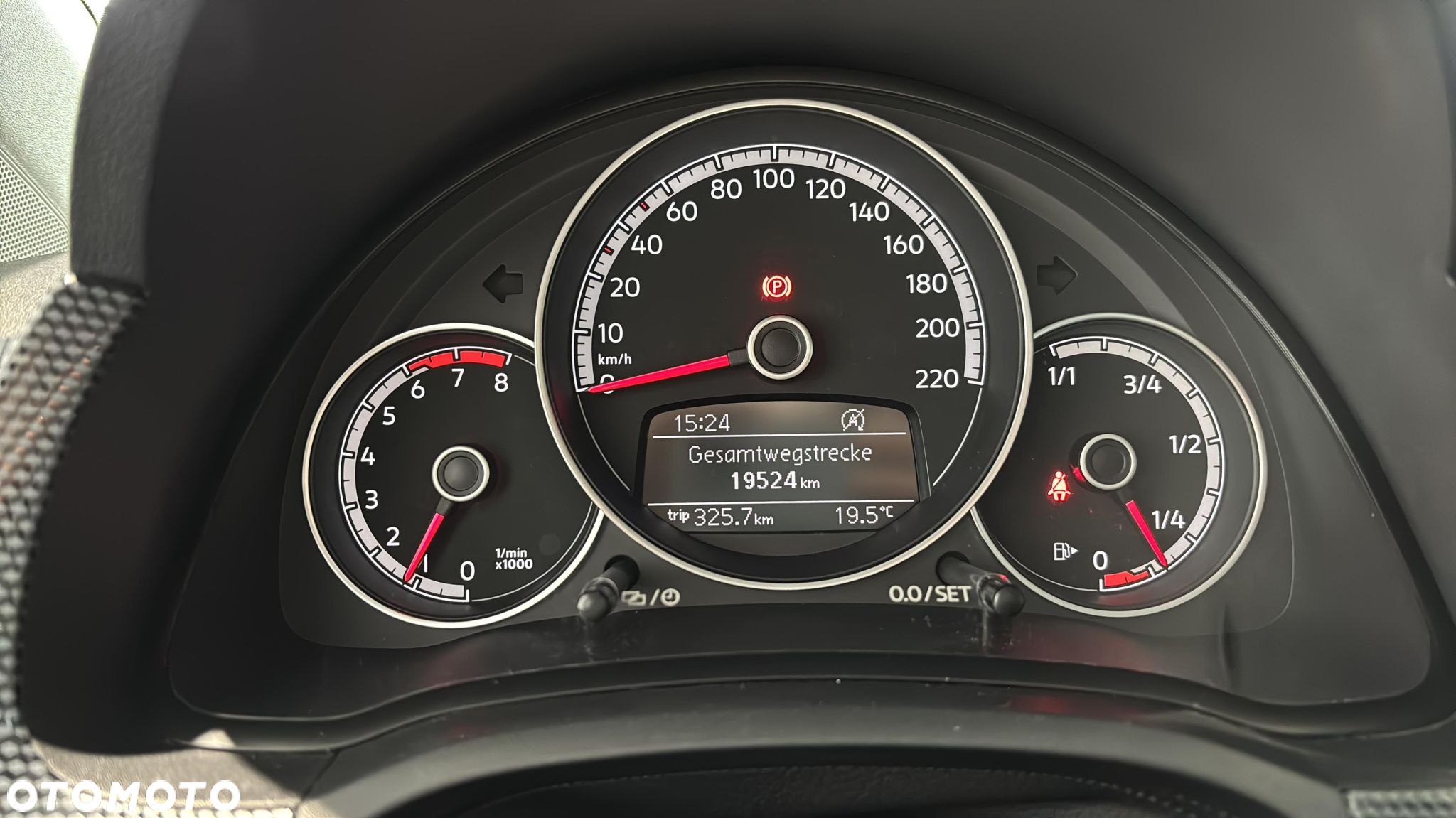 Volkswagen up! 1.0 move - 14