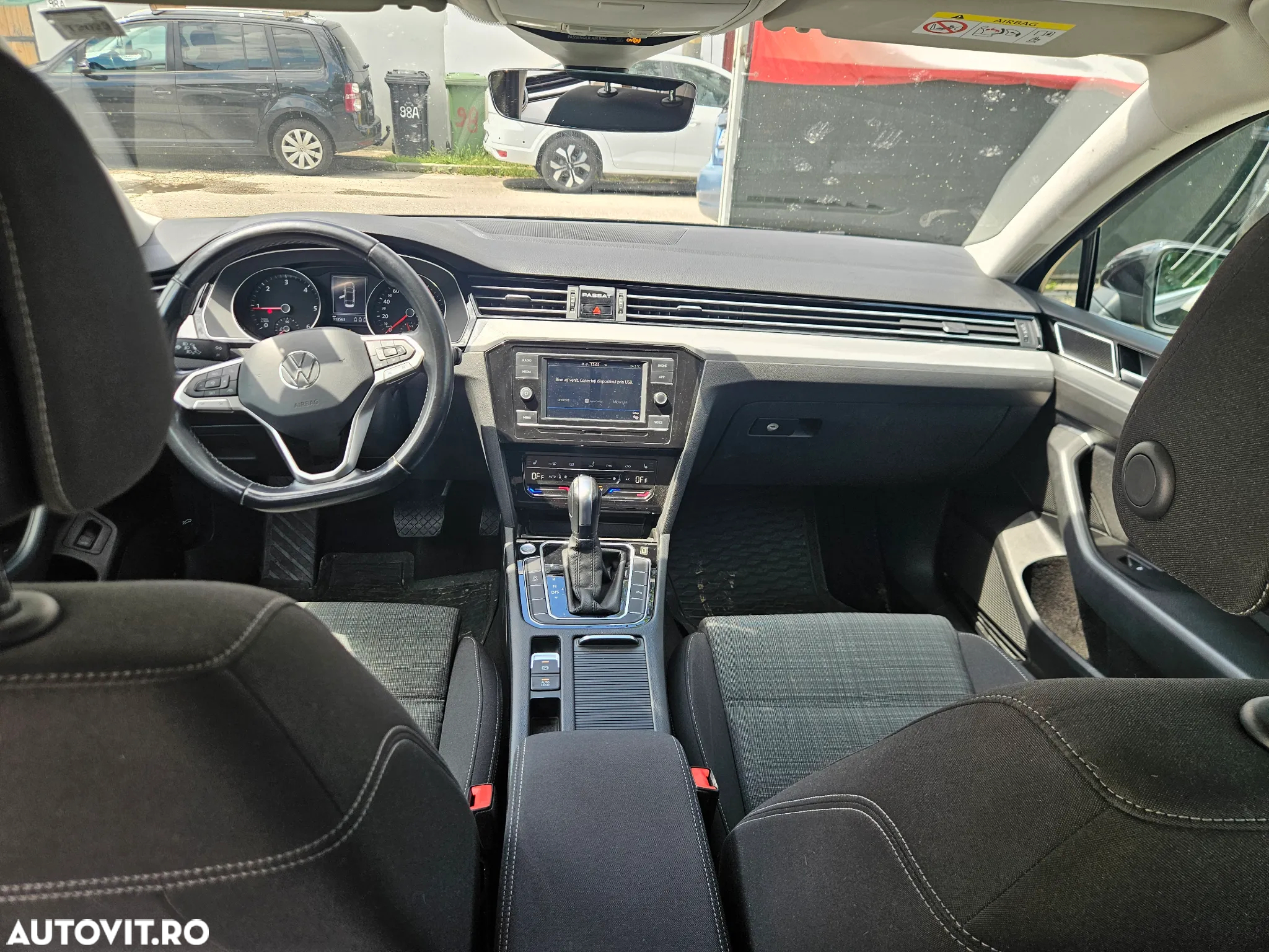 Volkswagen Passat 2.0 TDI DSG Comfortline - 5