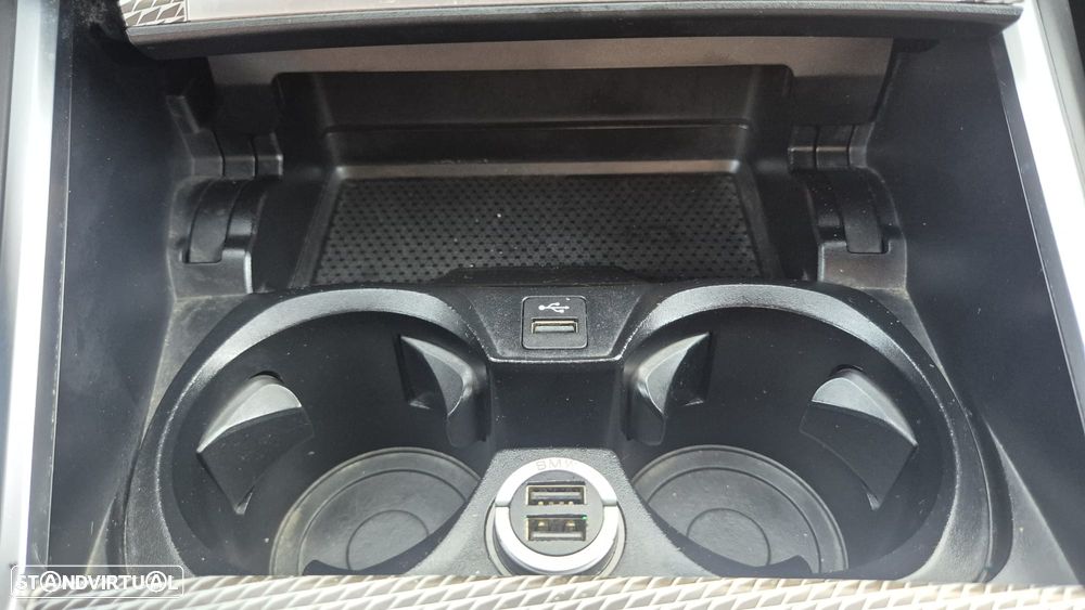 BMW 320 d Pack M Auto - 17