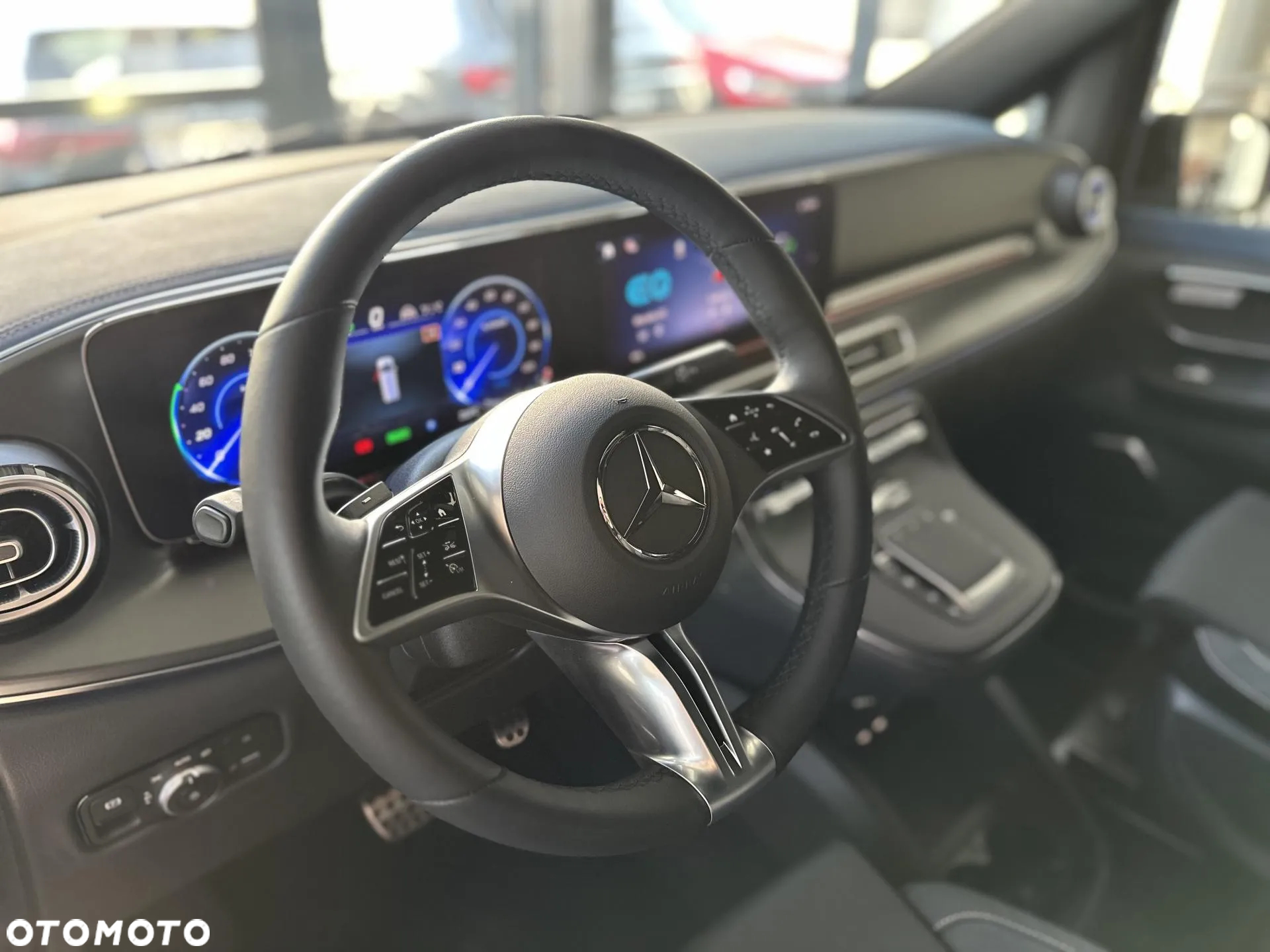 Mercedes-Benz EQV 300 - 7