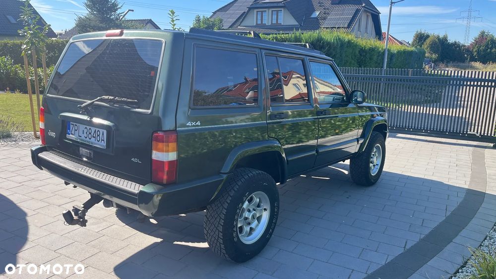 Jeep Cherokee 4.0 Limited - 5
