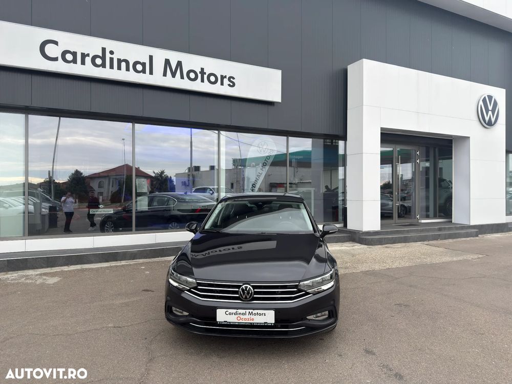 Volkswagen Passat 1.5 TSI OPF DSG Comfortline - 2