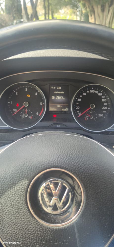 VW Passat 1.6 TDI (BlueMotion ) Comfortline - 3