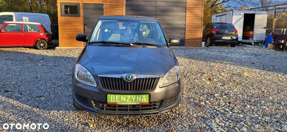 Skoda Fabia 1.2 HTP Ambiente - 31