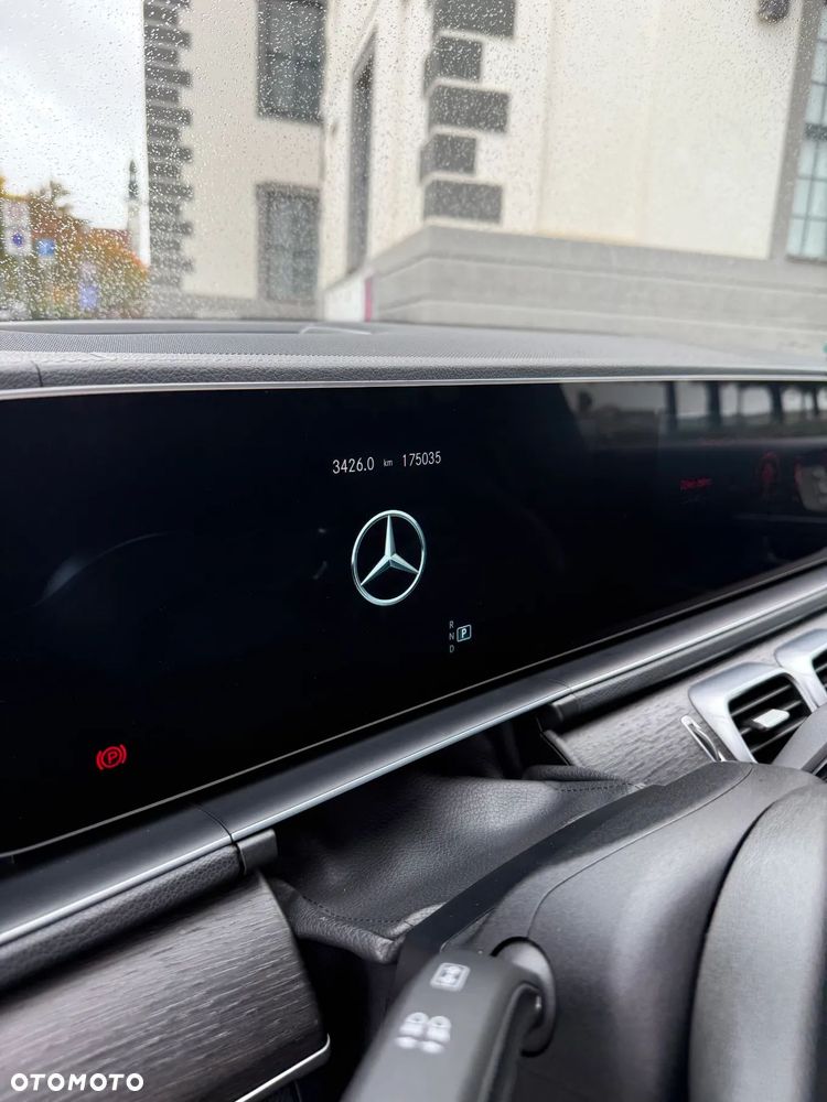Mercedes-Benz GLE 350 d 4Matic 9G-TRONIC AMG Line - 24