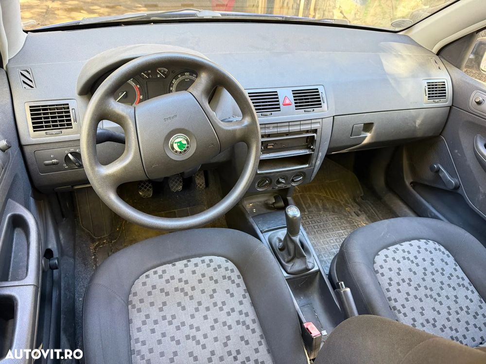 Dezmembrez Skoda Fabia 1 facelift albastru 2006 1,2 benzina BME BMD - 9