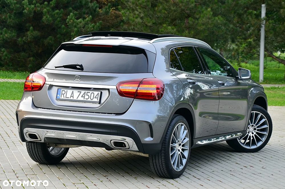 Mercedes-Benz GLA 180 (CDI) d AMG Line - 2