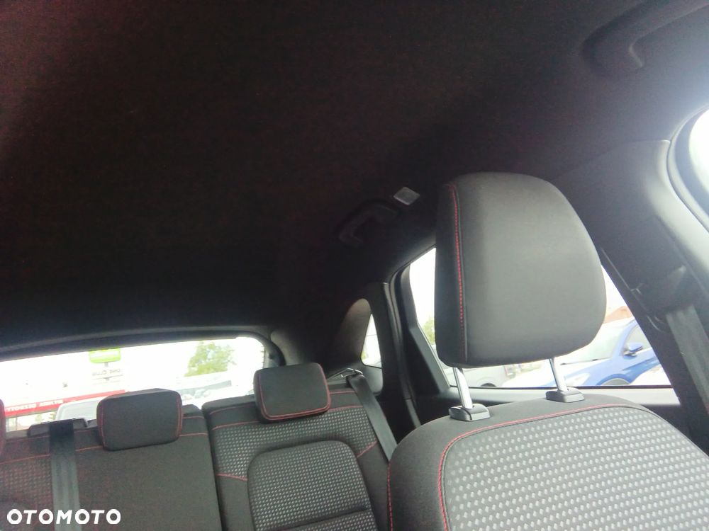 Ford Kuga 2.5 FHEV FWD ST-Line - 33