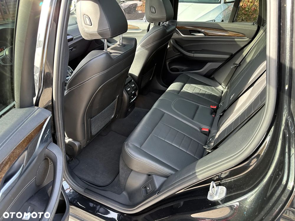 BMW X3 - 22
