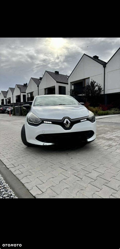 Renault Clio 1.2 16V Alize - 1