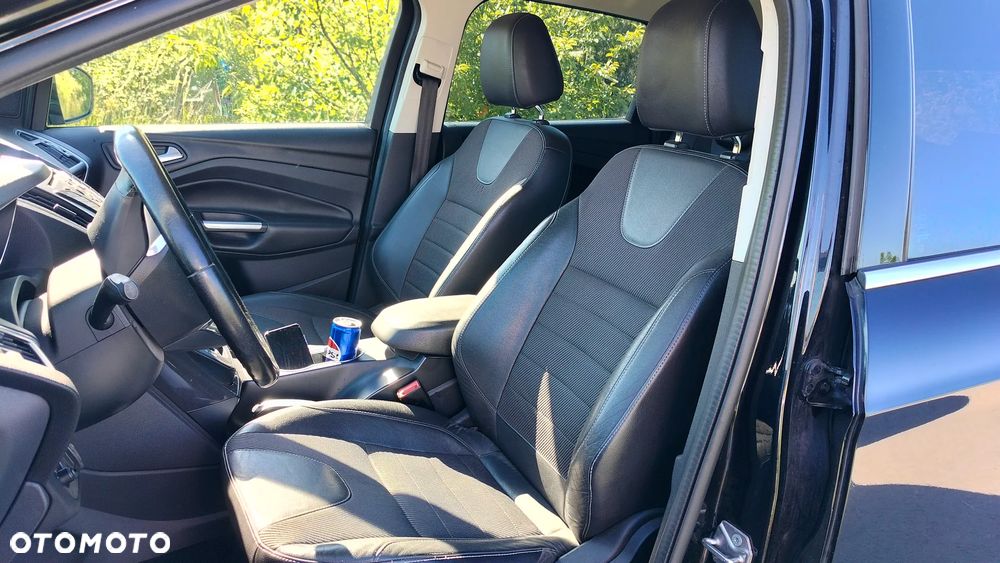 Ford Kuga 2.0 TDCi 4x4 Titanium - 9