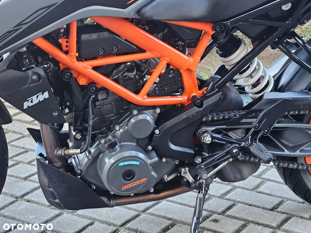 KTM Duke - 7