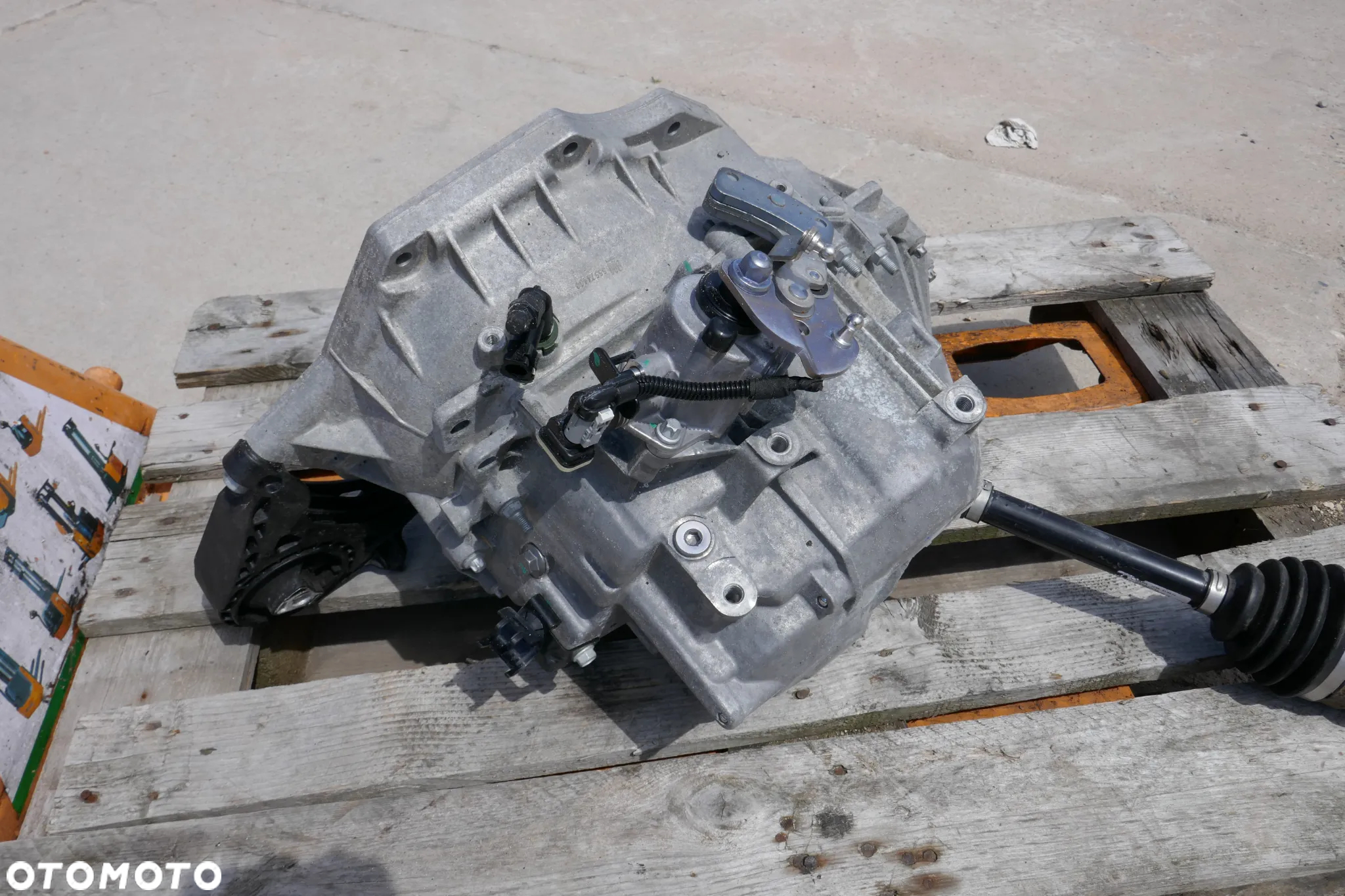 SKRZYNIA BIEGÓW ASTRA ZAFIRA 1.6 CDTI F40 START STOP - 6
