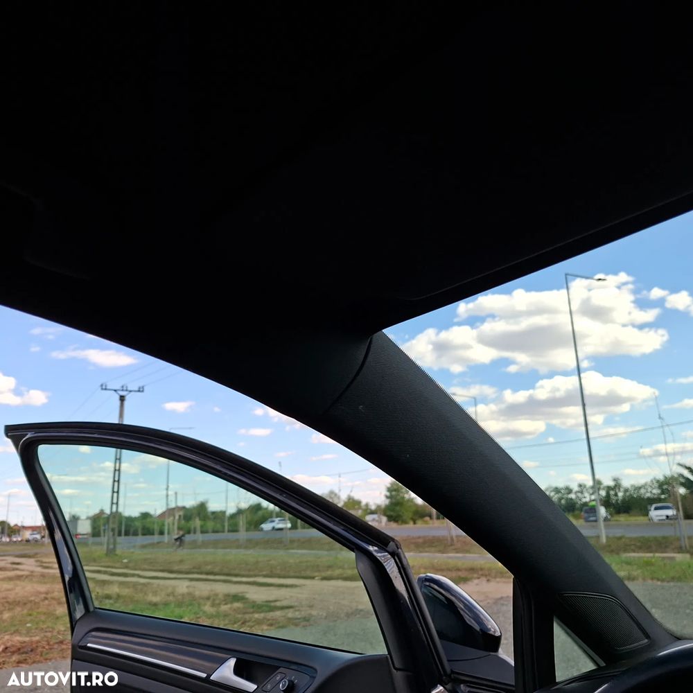 Volkswagen Golf 1.6 TDI BlueMotion Technology DPF Comfortline DSG - 13