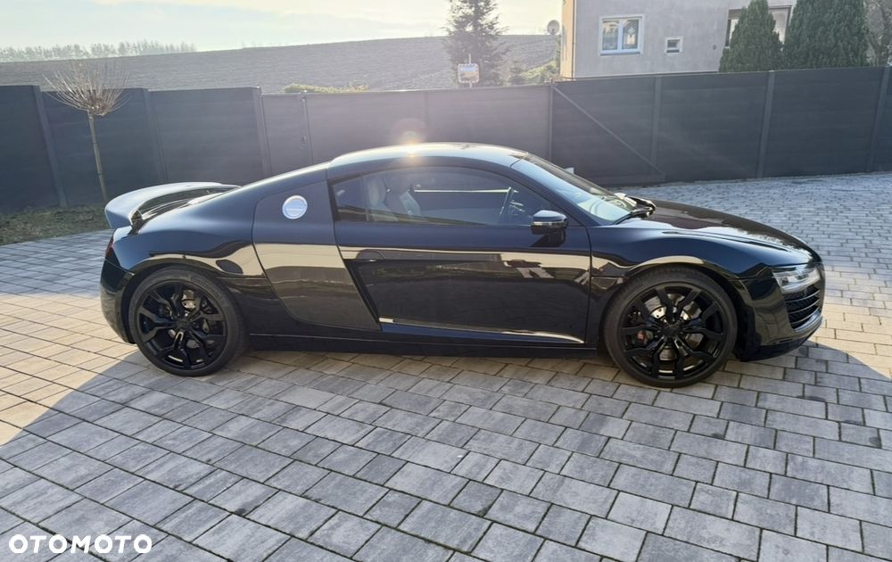 Audi R8 Coupé 4.2 Quattro S tronic - 10