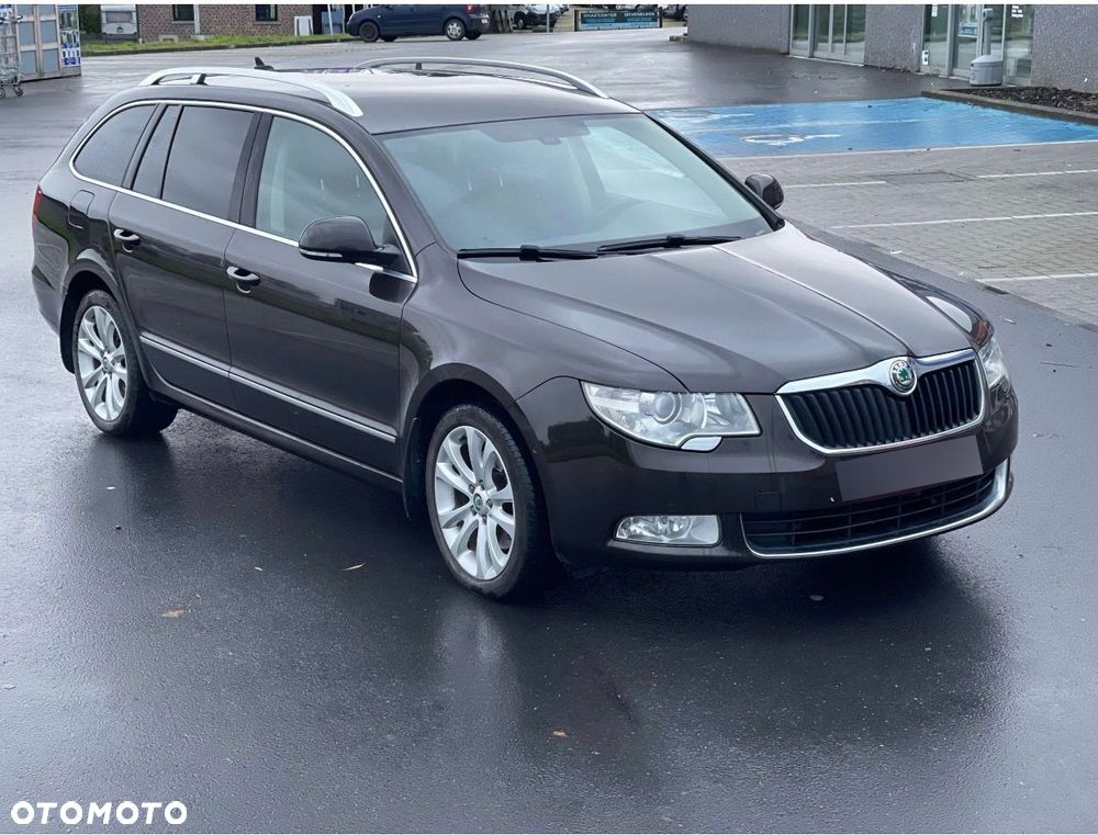Skoda Superb 2.0 TDI Elegance - 2