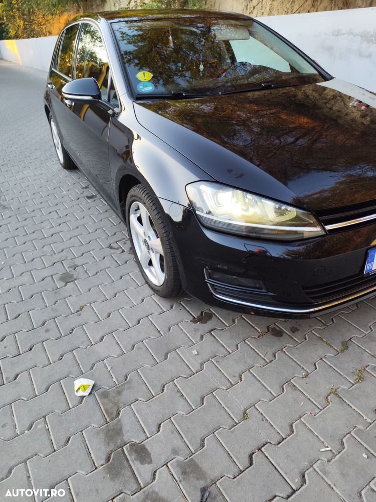 Volkswagen Golf 2.0 TDI BlueMotion Technology DSG Allstar - 11