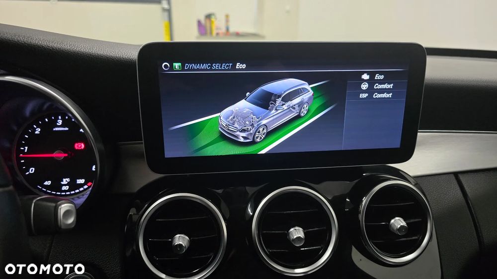 Mercedes-Benz Klasa C 220 d 9G-TRONIC Exclusive - 24