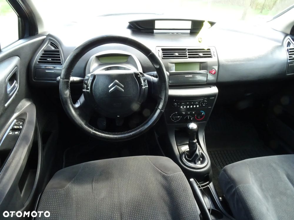 Citroën C4 1.6 HDi Advance - 7