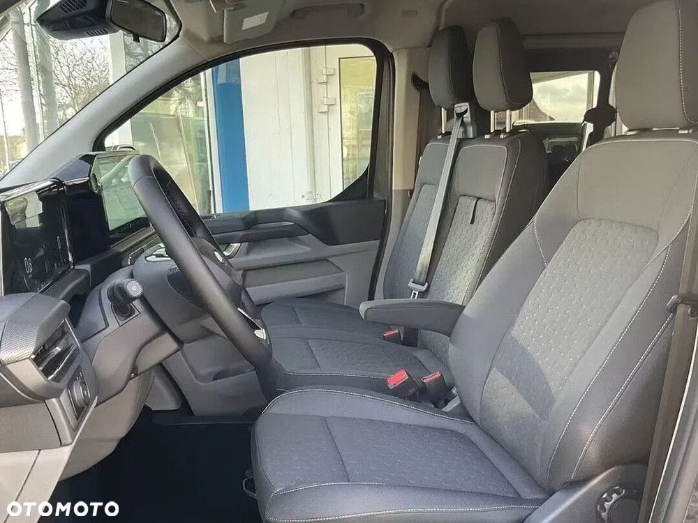 Ford Transit Custom - 8