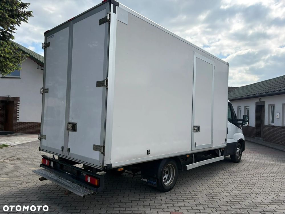 Iveco DAILY - 6