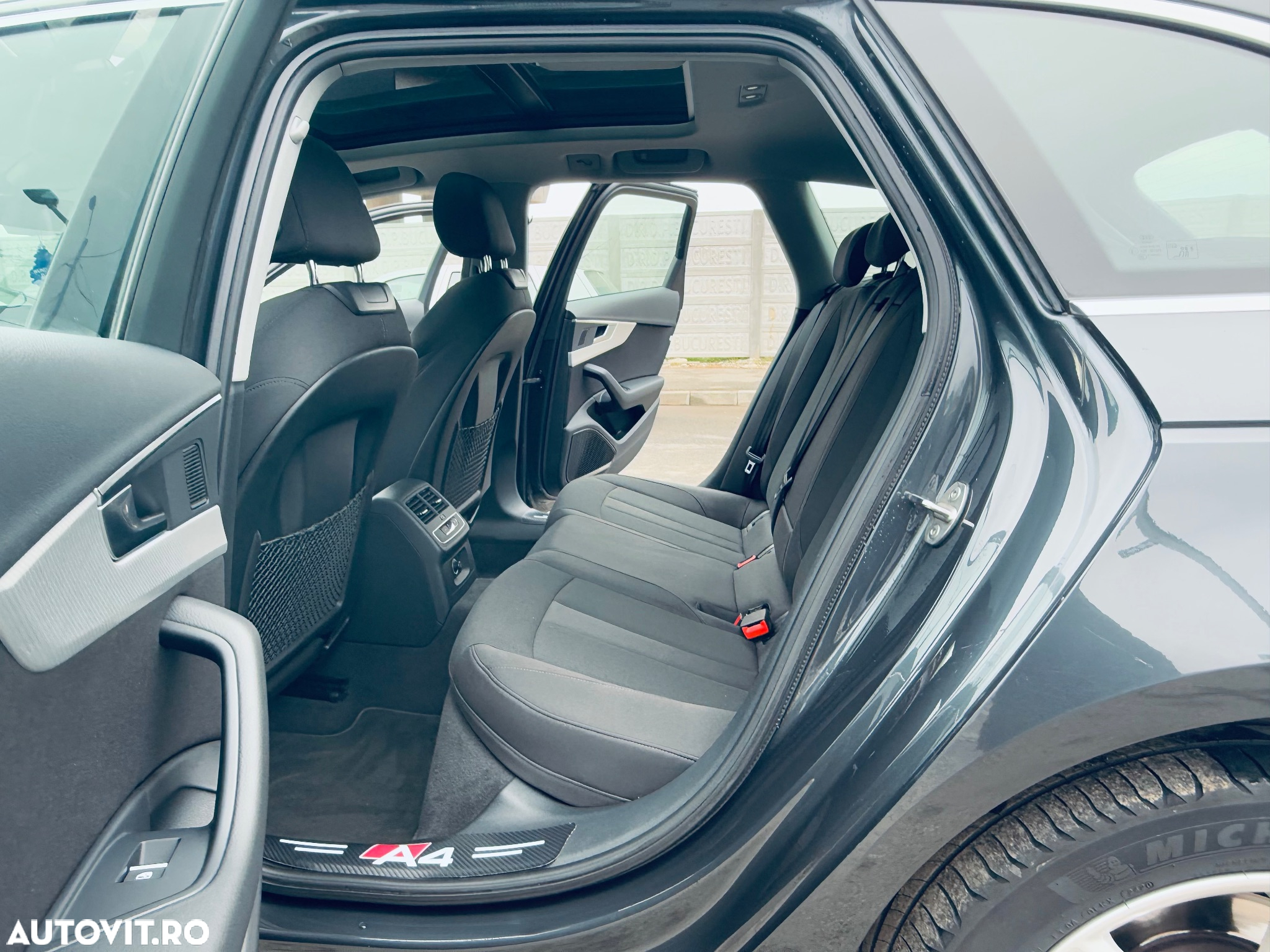 Audi A4 Avant 2.0 TDI ultra S tronic Design - 33