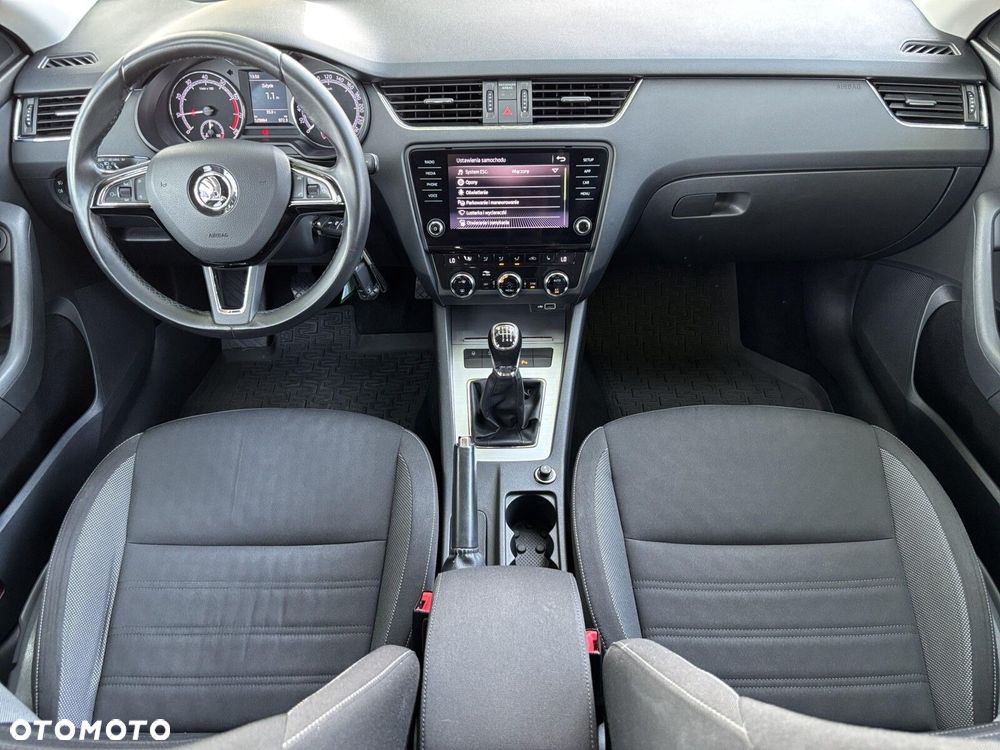 Skoda Octavia 1.4 TSI Ambition - 17