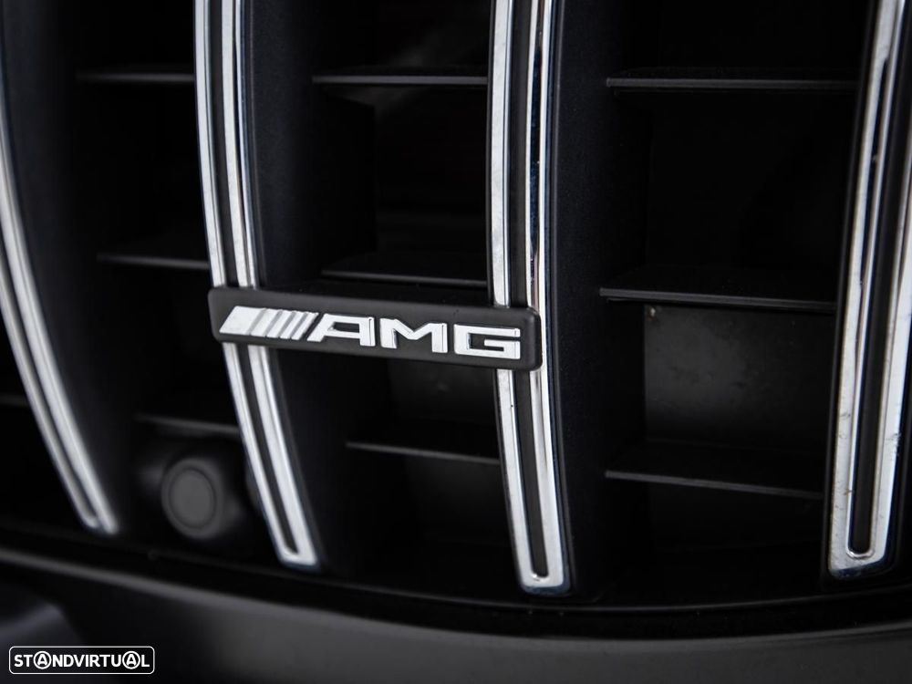 Mercedes-Benz AMG GT 53 4Matic+ - 16