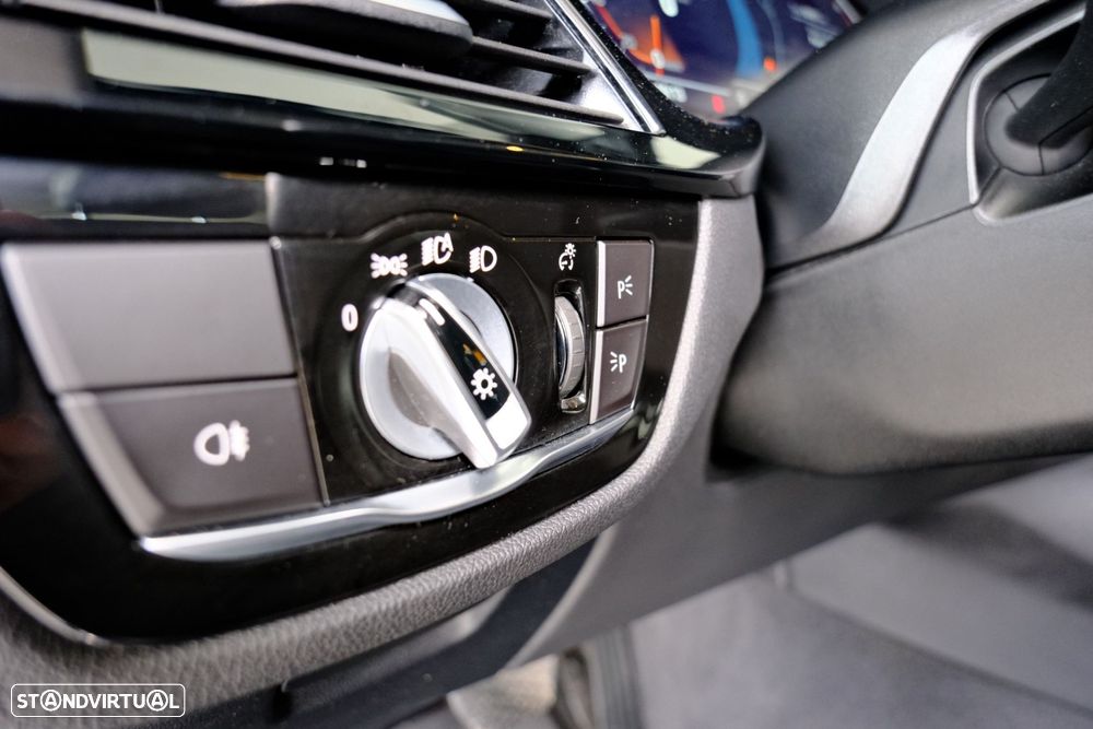 BMW 520 d Auto - 28