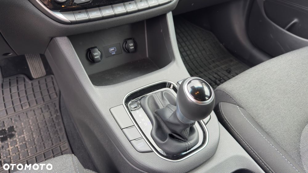 Hyundai i30 1.5 T-GDI 48V Comfort DCT - 15