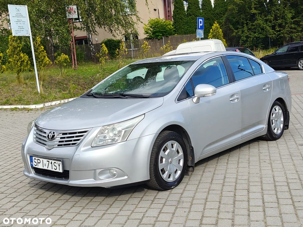 Toyota Avensis 2.0 D-4D Premium - 16