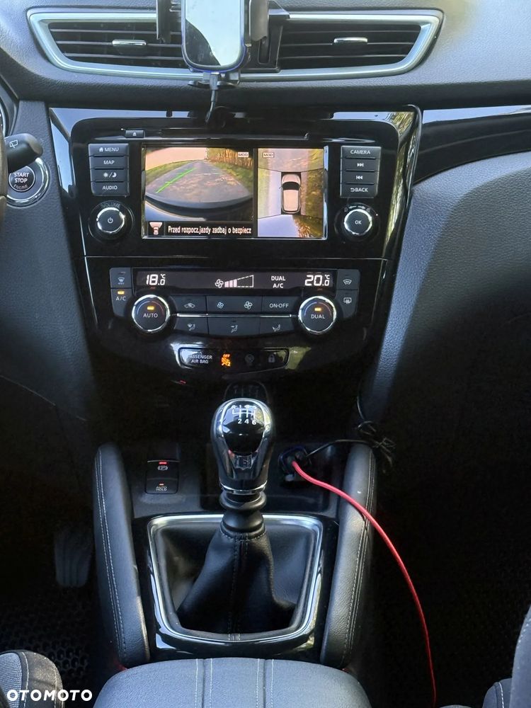 Nissan Qashqai 1.3 DIG-T N-Connecta - 15