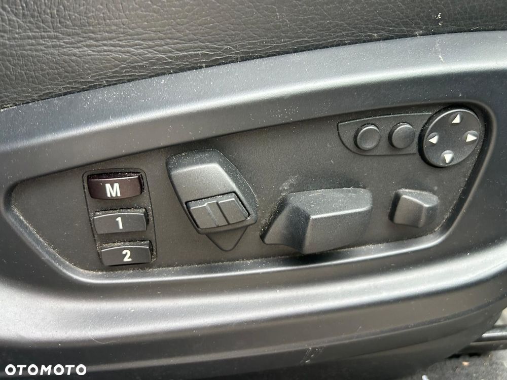 BMW X5 xDrive35d - 9