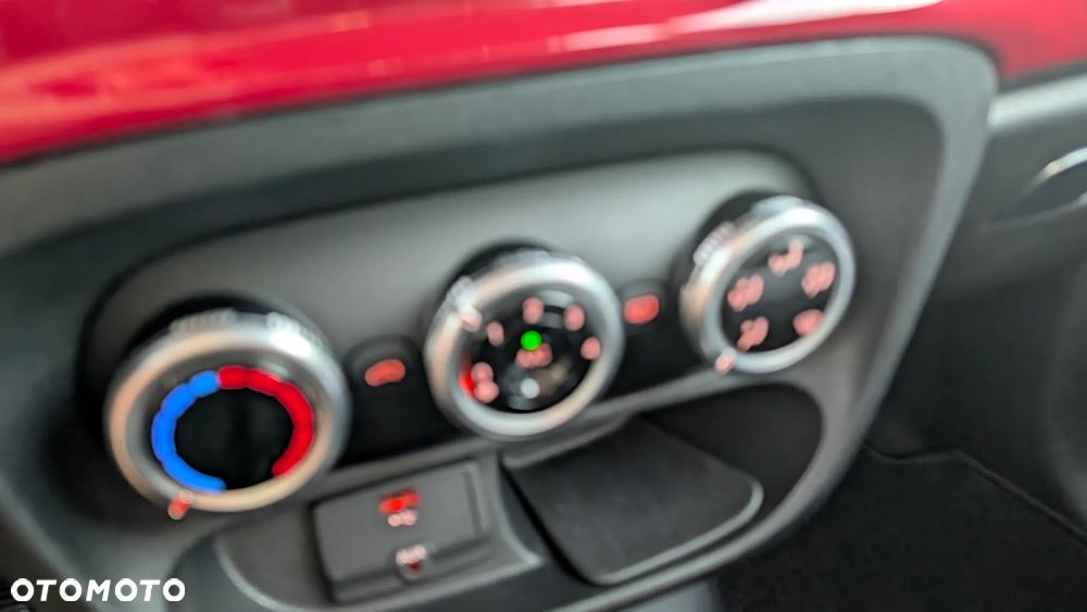 Fiat 500L 1.4 T-Jet 16V Beats Edition - 13