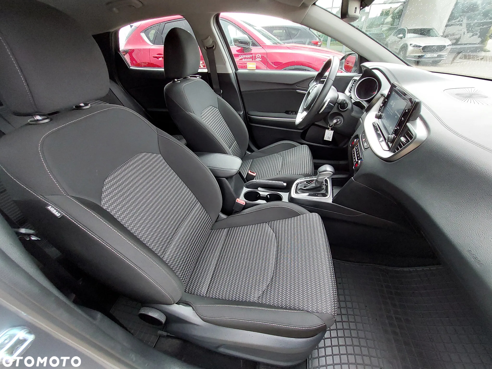 Kia XCeed 1.5 T-GDI M DCT - 6