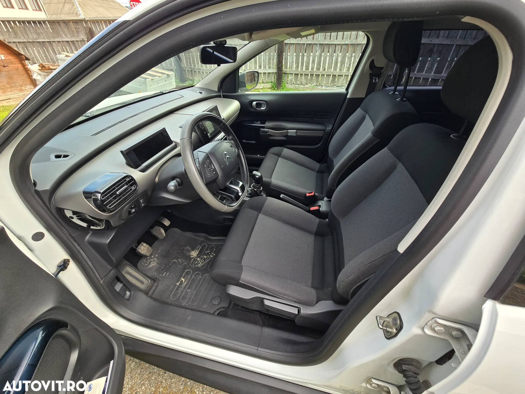 Citroën C4 Cactus - 6