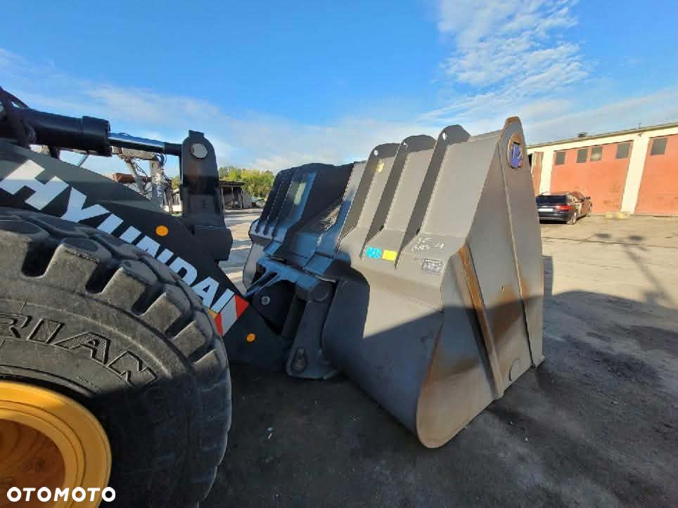 Łyżka biomasa trociny Hyundai HL960 jak nowa - 2