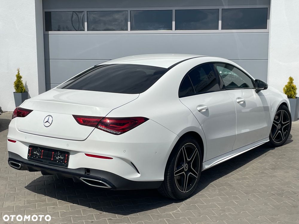 Mercedes-Benz CLA 180 7G-DCT AMG Line - 5