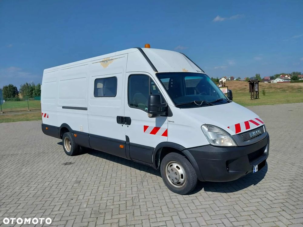 Iveco DAILY 35C15 3.0 D - 4