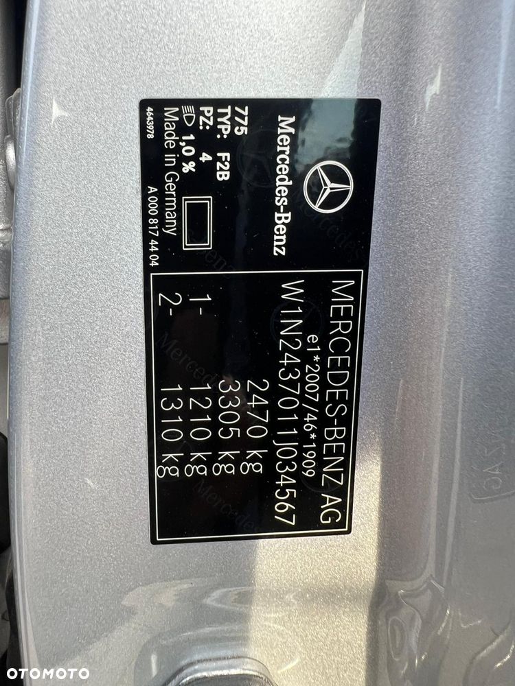 Mercedes-Benz EQA 250 66.5kWh Electric Art - 22