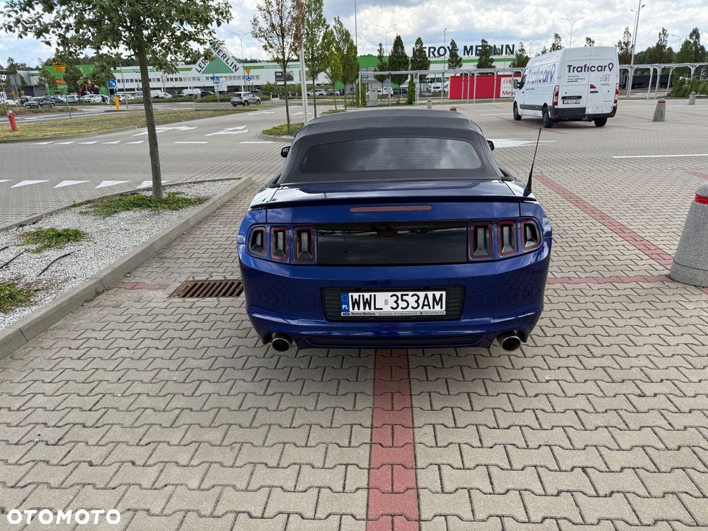 Ford Mustang 5.0 V8 GT - 23