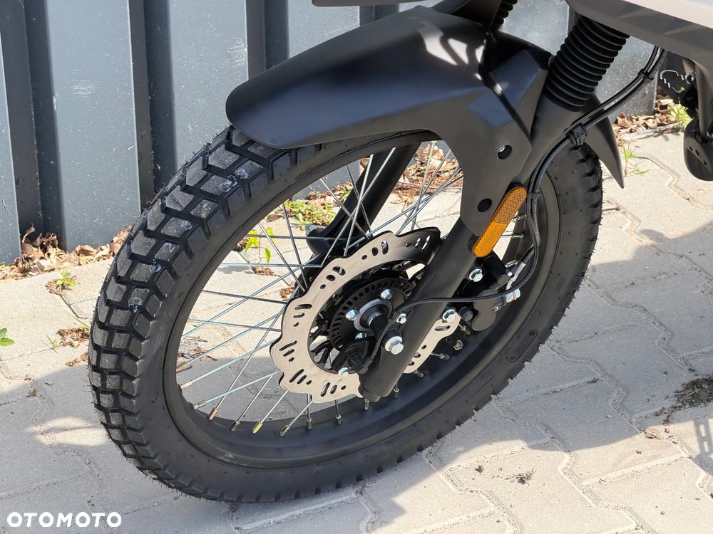 Junak RX One - 14