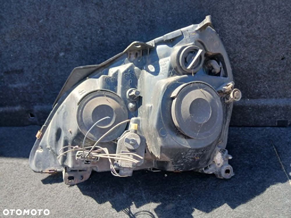 Renault Clio II Lift lampa przednia lewa, prawa - 6