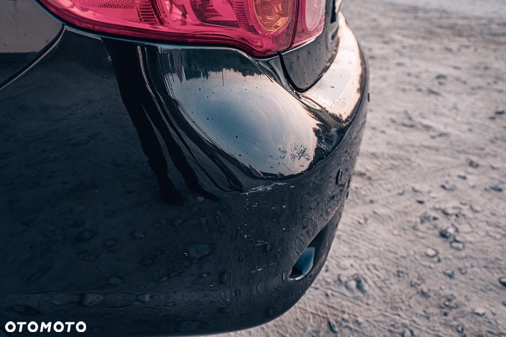 Toyota Corolla - 8
