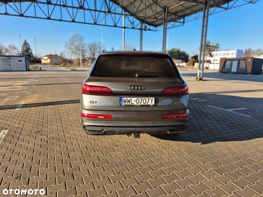 Audi Q7 55 TFSI quattro tiptronic - 9